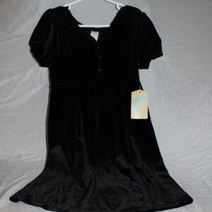 Black Velvet Dress *NEW*